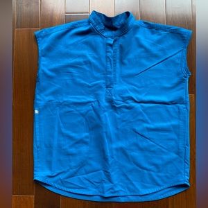 Figs scrub top -Blue Alps